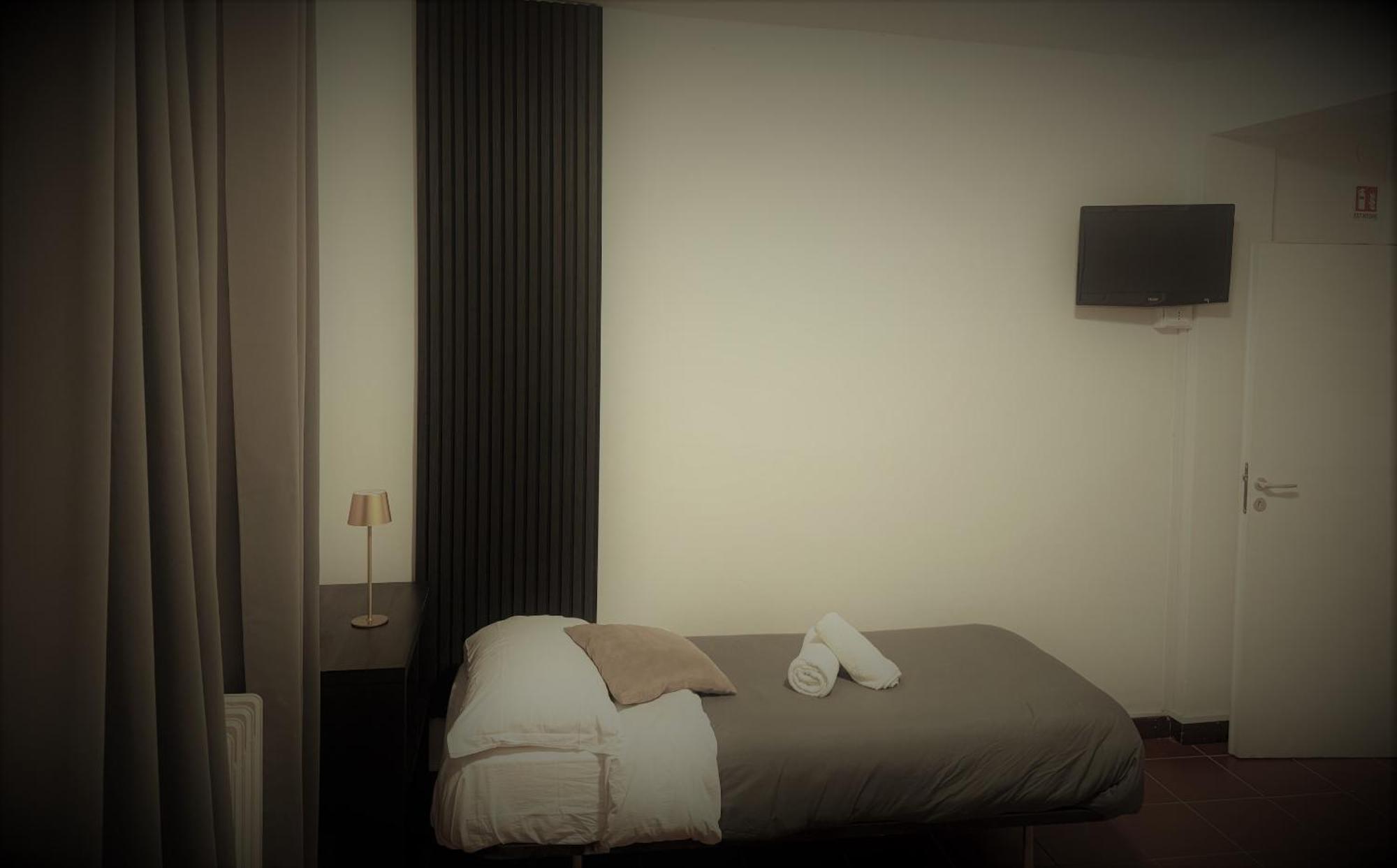 Mama'S House Apartment Болоня Екстериор снимка