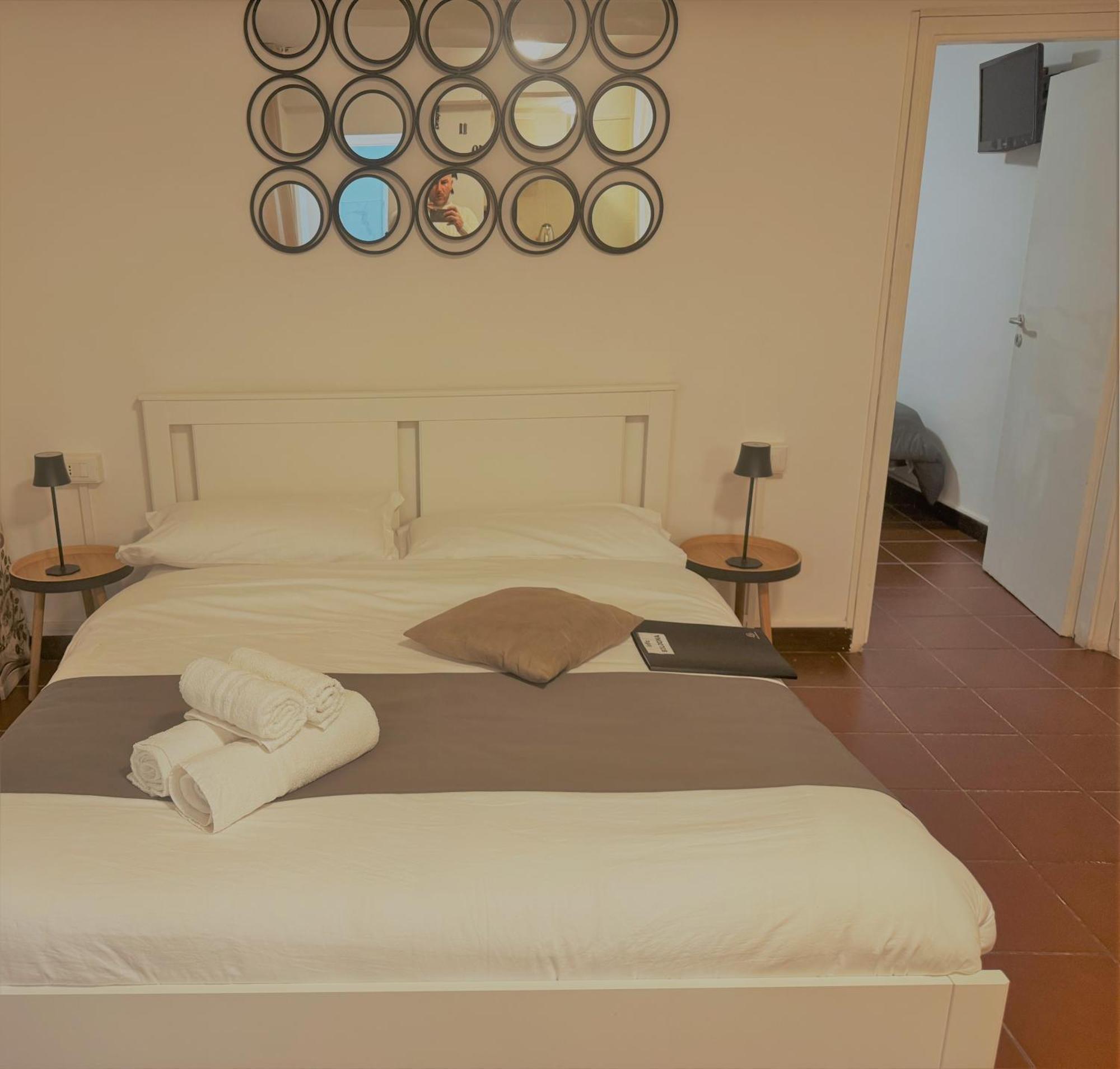 Mama'S House Apartment Болоня Екстериор снимка